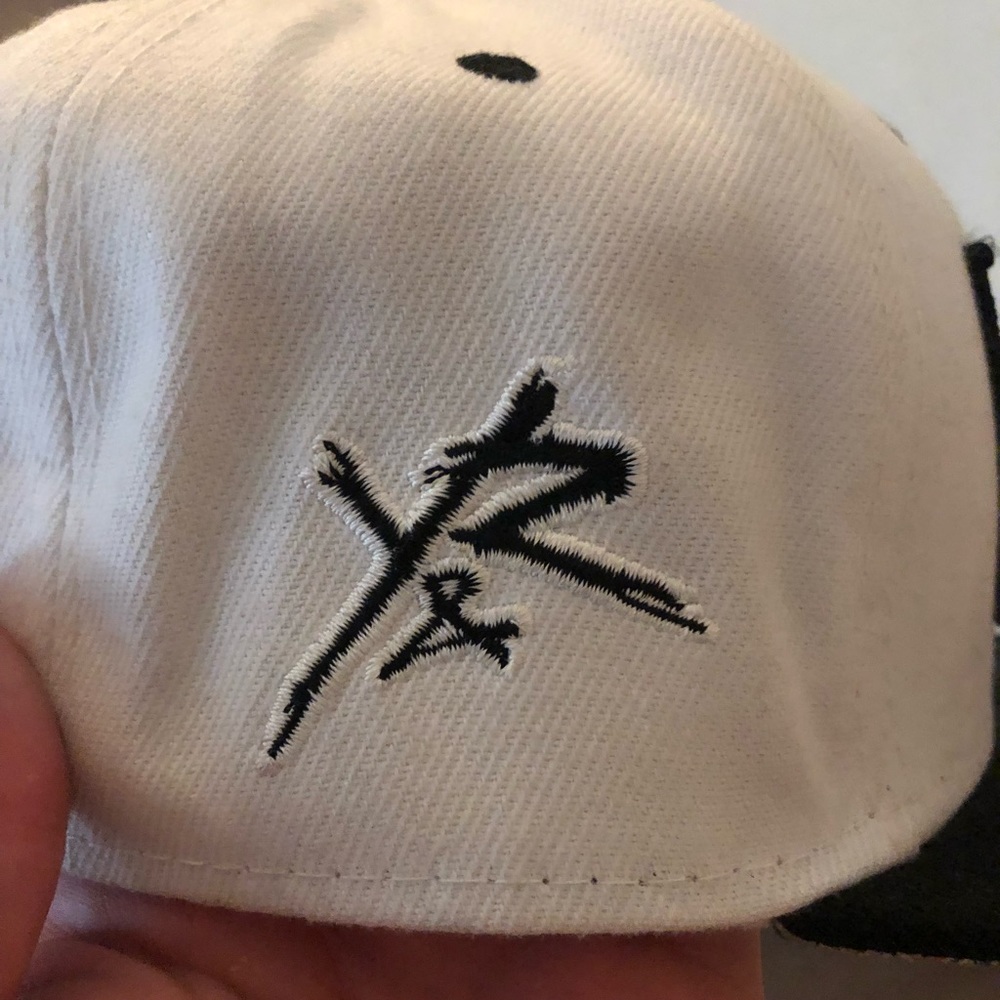 Young & Reckless SnapBack - Picture 3 of 3
